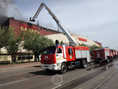 Пожар на рынке "Шапағат" в Астане: пожар локализован
