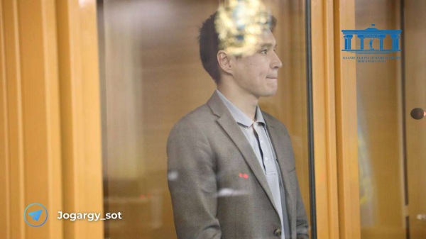 На суде Байжанов выкрикнул в адрес Бишимбаева: «Он убийца!»