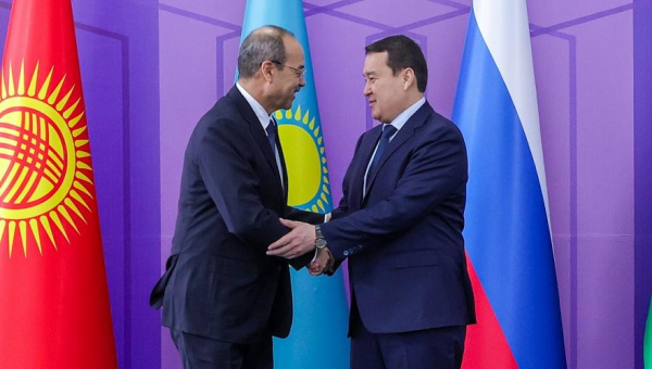 Сотрудничество по воде и промкооперацию обсудили в Алматы премьеры Казахстана и Узбекистана