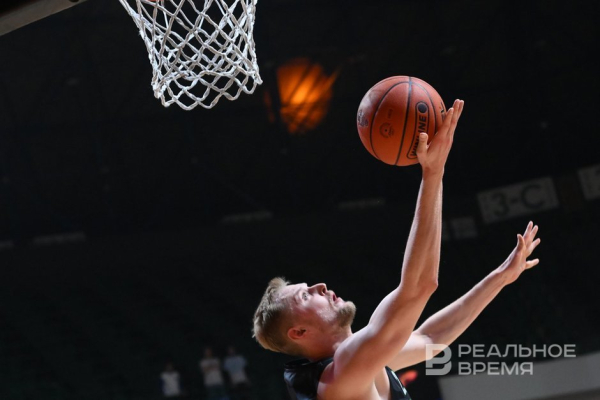 УНИКС разгромил на своем домашнем паркете &laquo;Самару&raquo;