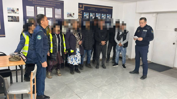 Полиция накрыла сеть нелегальных рабочих в Астане