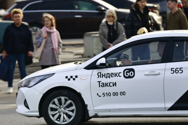 Татарстан не попал в топ по заработной плате таксистов