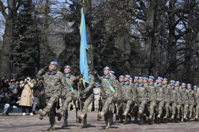 Казахстанских миротворцев проводили на Голанские высоты