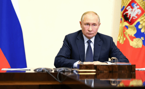 Путину доложили о контактах главы ЦРУ с представителями российских спецслужб