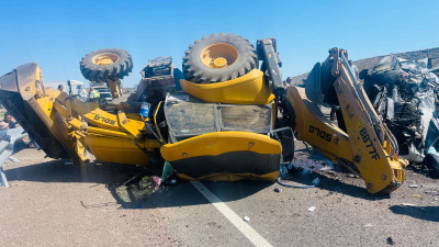 На юге Казахстана в ДТП с участием внедорожника и автобуса погибли 10 человек