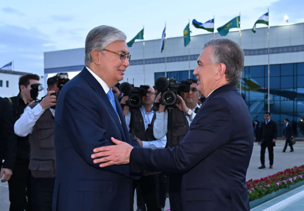 Завершился рабочий визит президента Казахстана в Узбекистан