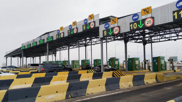 Скорость на платных дорогах: штрафы стали ближе
