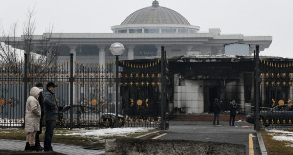 Вынесен приговор 11 людям по делу о штурме резиденции президента и акимата Алматы