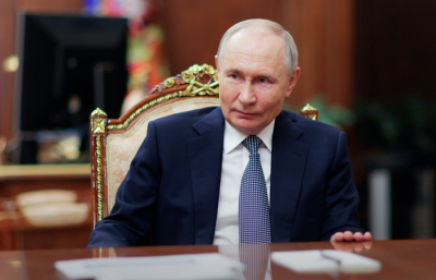 Путин проведет совещание с членами Совбеза РФ в преддверии Дня Победы