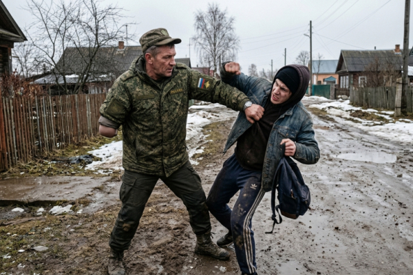 Раздробил фаланги участнику СВО: в Приволжье поймали цыгана-рецидивиста