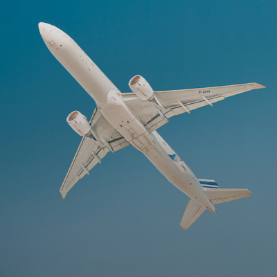 Куда полететь в апреле и мае