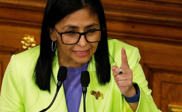 Родригес заявила, что с Венесуэлы &laquo;хватит приказов Вашингтона&raquo;