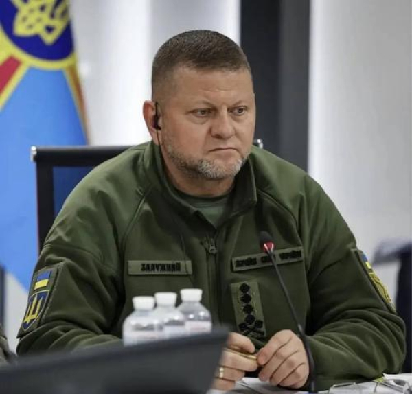 Залужный подтвердил готовность баллотироваться в президенты Украины