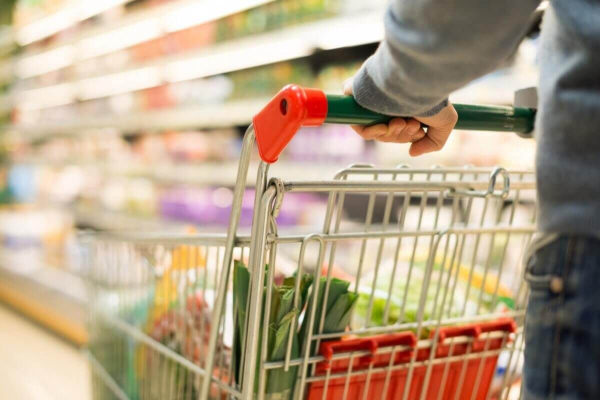 В каком регионе больше всего тратят на продукты