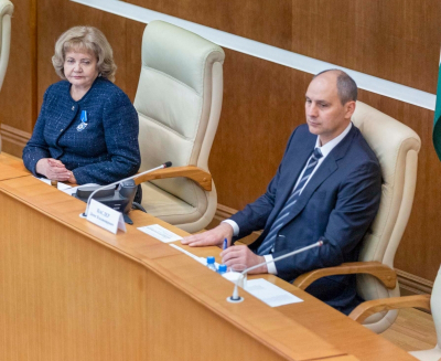 Людмила Бабушкина анонсировала первый отчет Дениса Паслера перед заксобранием