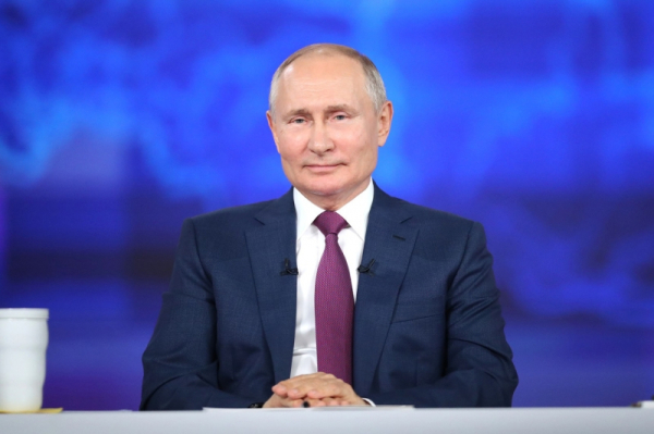 Трампу стало не до смеха: Путин тонко уколол США за стремление овладеть Гренландией