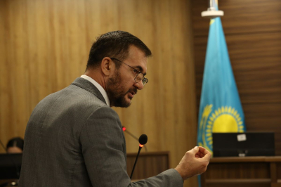 Суд по делу Бишимбаева: адвокат прокомментировал возможные нарушения присяжных заседателей