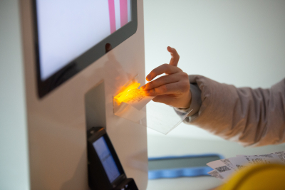 &laquo;Сказка о&nbsp;царе Салтане&raquo; удерживает лидерство, заработав за&nbsp;уик-энд свыше 250 миллионов рублей