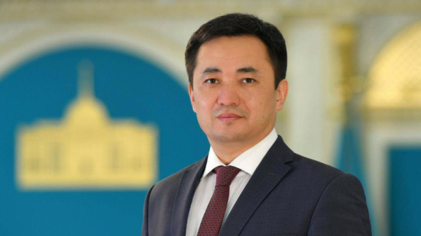 Айбек Дадебаев возглавил администрацию президента РК