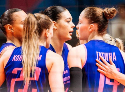 Волейболистки казанского &laquo;Динамо-Ак Барс&raquo; всухую обыграли красноярский &laquo;Енисей&raquo;