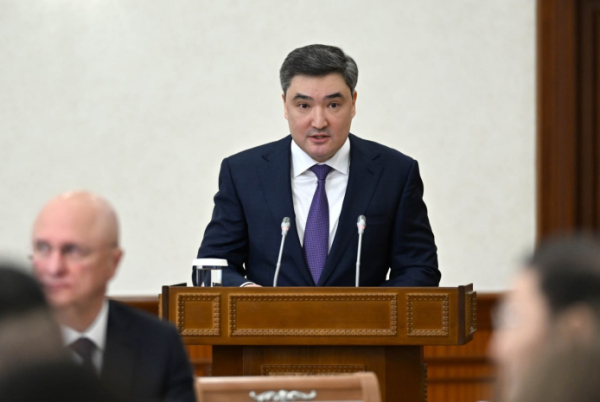 Жестко контролировать бюджетные расходы поручил Бектенов