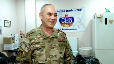 &laquo;Теплом веет&raquo;: подполковник Бадретдинов поблагодарил альметьевских волонтеров