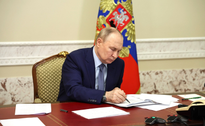 Зарубин: Путин лично скорректировал речь перед выпускниками военных вузов