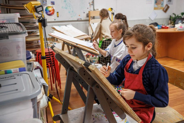 Власти Екатеринбурга расширили возможности для получения допобразования городскими школьниками