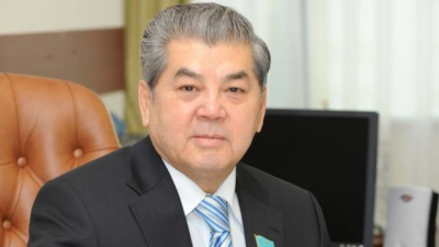 Орденом «Отан» награжден автор идеи о переименовании Астаны
