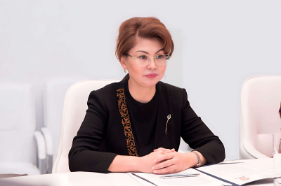 Аида Балаева поздравила казахстанцев с Днем матери