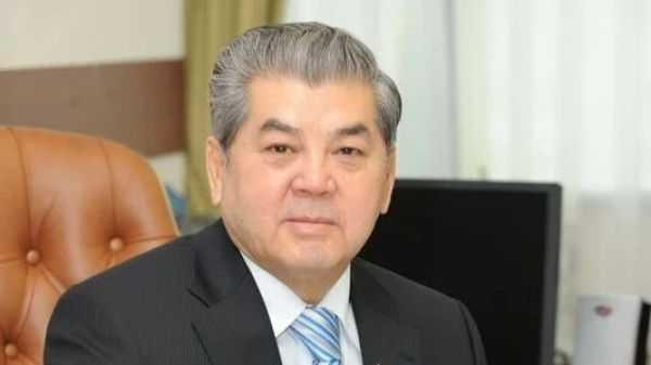 Куаныш Султанов награждён орденом «Отан» за выдающийся вклад в государственную и общественную деятельность