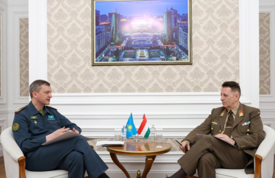 Казахстан и Венгрия обсудили миротворческую подготовку военнослужащих