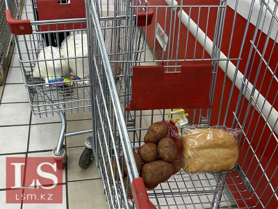 В Казахстане подорожали хлеб и картофель, а гречка дешевеет