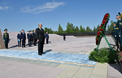 Токаев посетил Музейно-мемориальный комплекс «АЛЖИР»