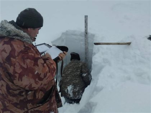 Оранжевый уровень лавинной опасности объявили в районе Алтай