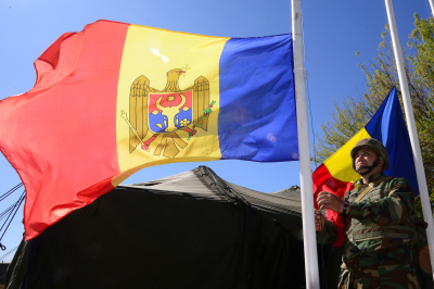 Молдавия начала строить укрытия на границе с Украиной