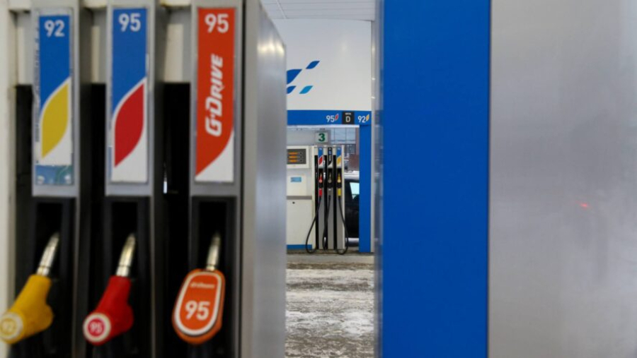 В Татарстане вторую неделю подряд дешевеет бензин 13/08/2026 – Новости