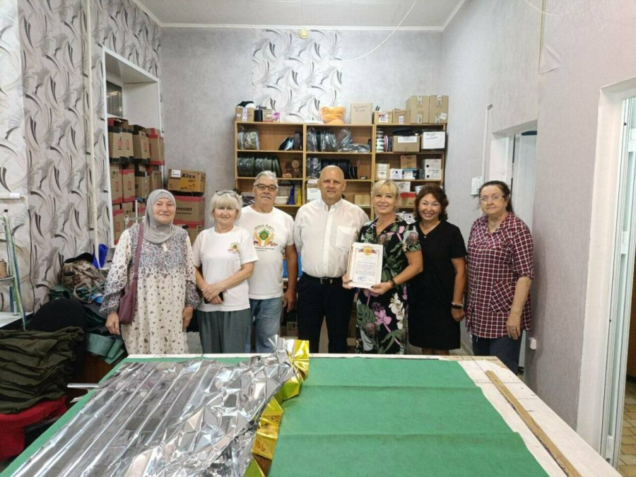 В Елабуге волонтеры получили благодарности от бойцов 430-го полка